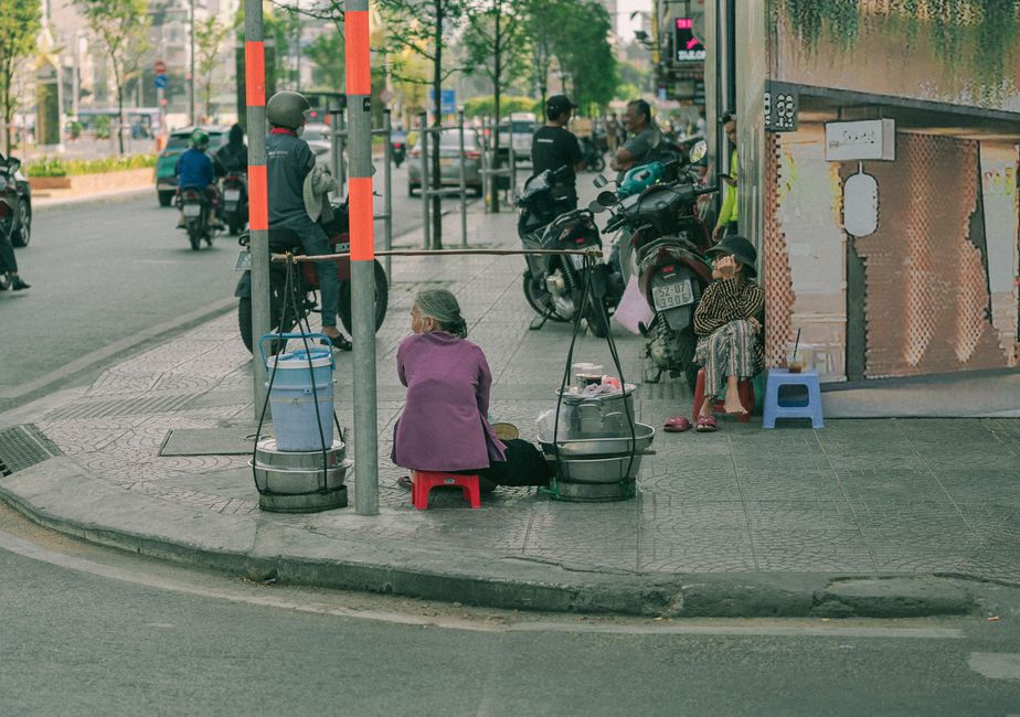 Mở lớp dạy thêm nhỏ ở Sài Gòn: giấy tờ và tiếng ồn hàng xóm