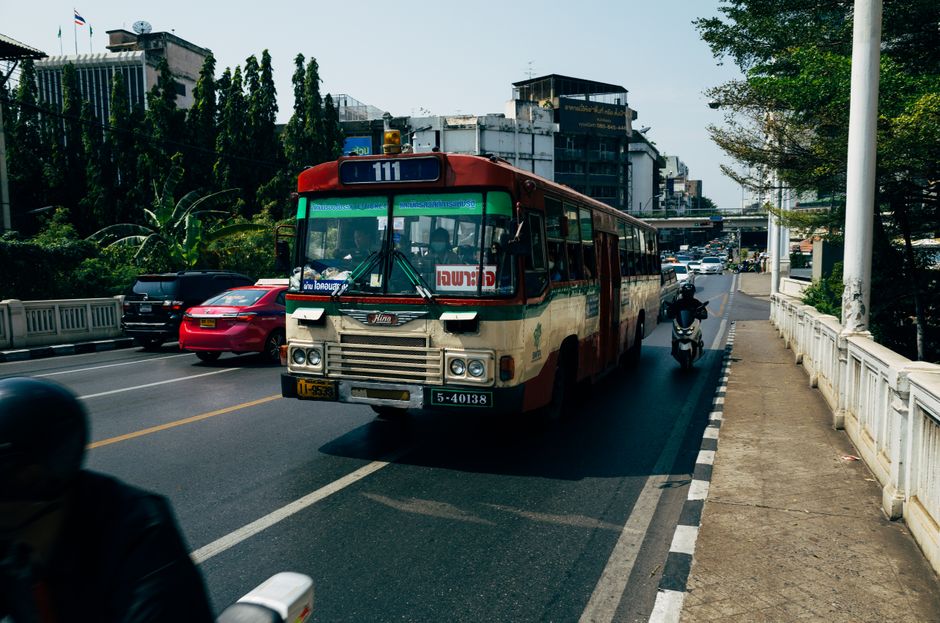 Đi taxi hay xe công nghệ cho đoạn ngắn ở Sài Gòn: tính từ Bà Hạt qua Nguyễn Trãi