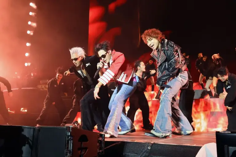 Nhóm nhạc BigBang biểu diễn tại Coachella 2026, Mỹ. Ảnh: Coachella