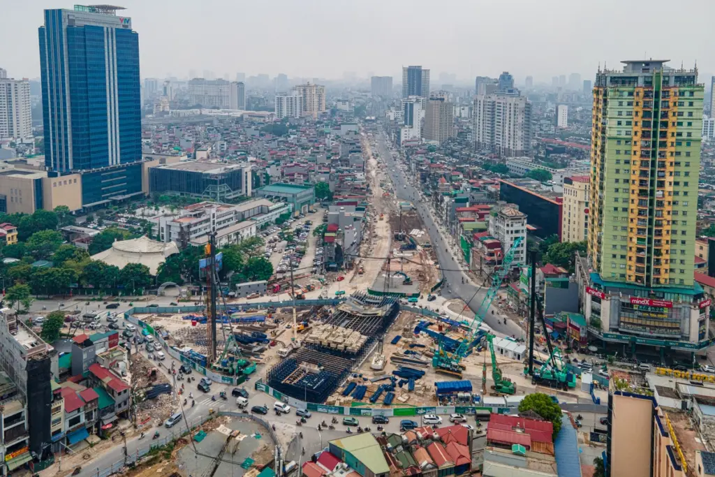 Hà Nội chỉnh luồng xe qua nút La Thành – Nguyễn Chí Thanh